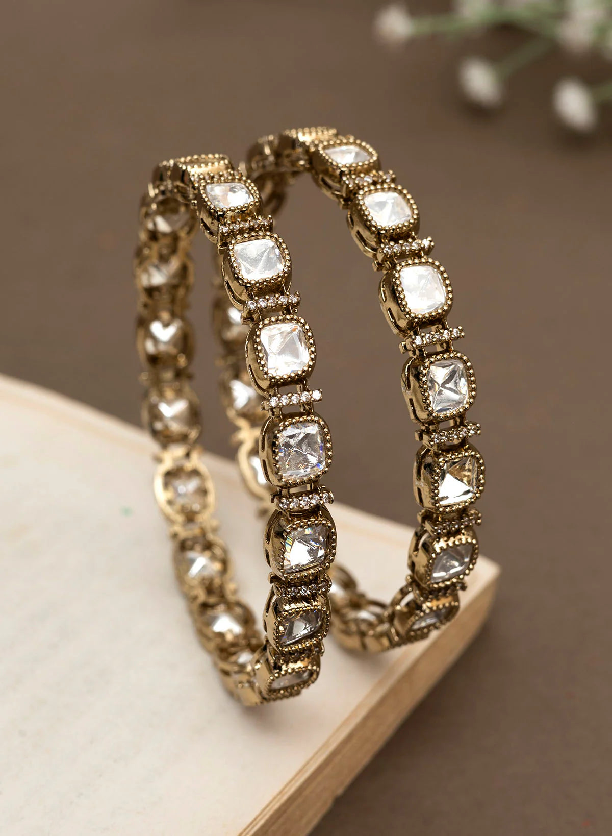 Lancy Bangles