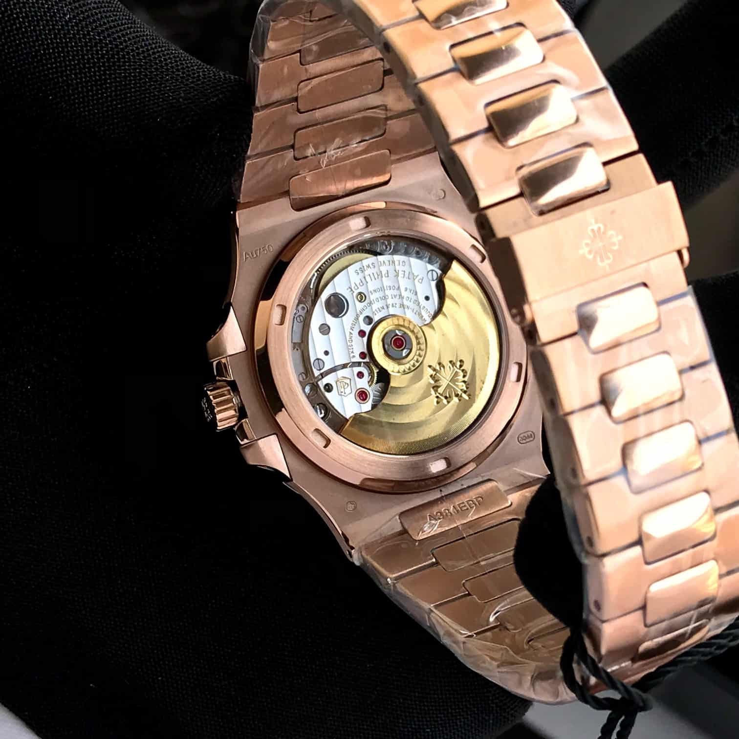Patek Philippe Nautilus 5711/1R Rosegold 1:1 Swiss ETA Movement