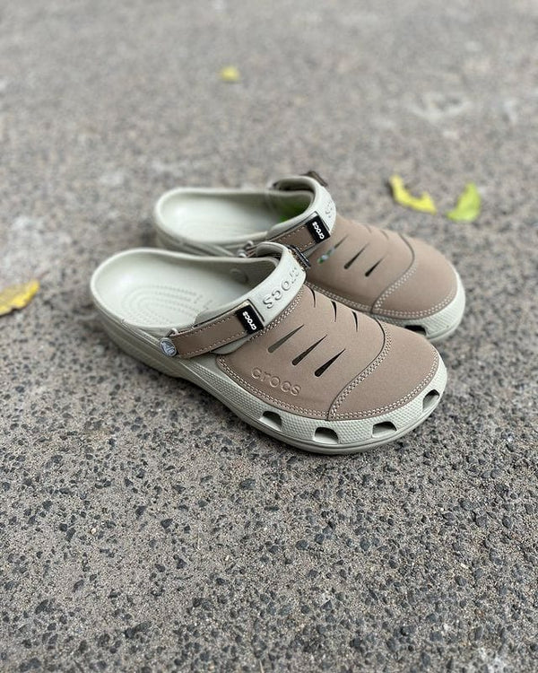 Crocs Yukon Vista Light Grey Clogs