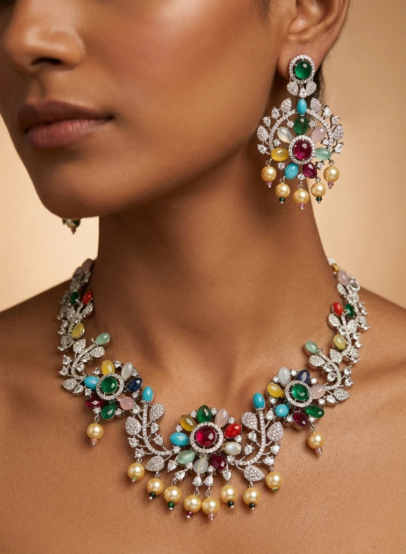 Hemita Necklace Set