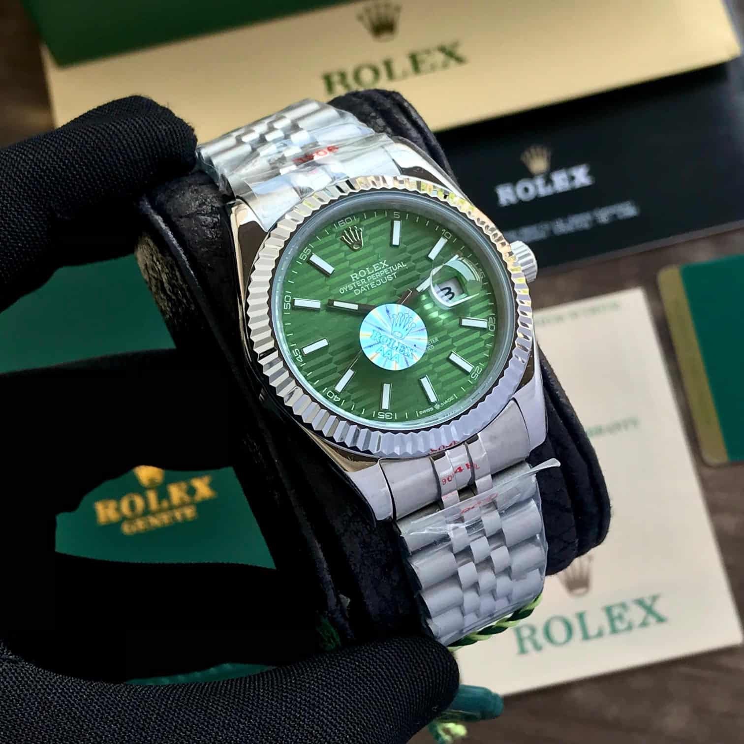 Rolex Date Just 41 Motif Green Dial Jubli Chain Automatic Men’s s Watch