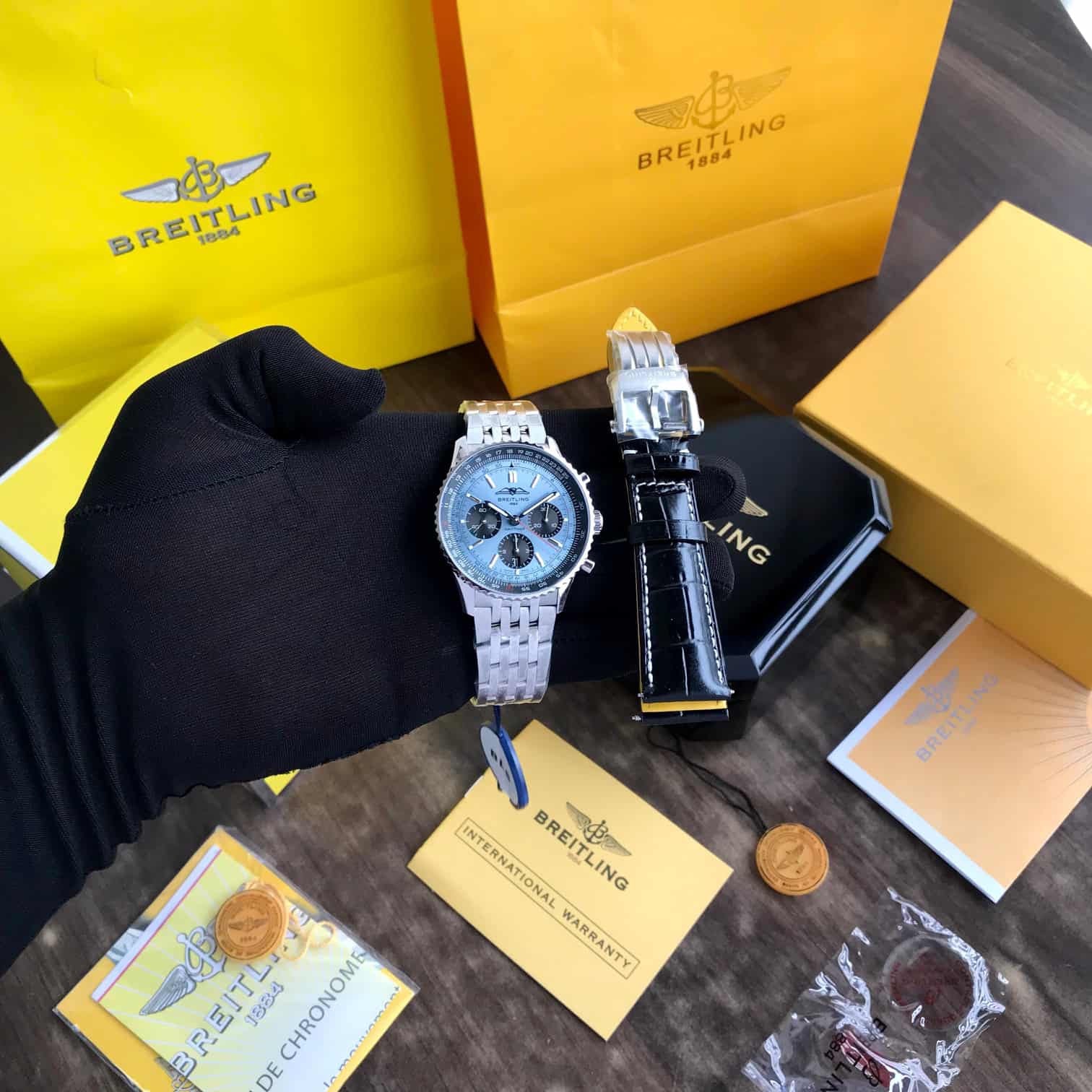Breitling Navitimer B01 Chronograph’s Swiss ETA Premiums Mens Watch