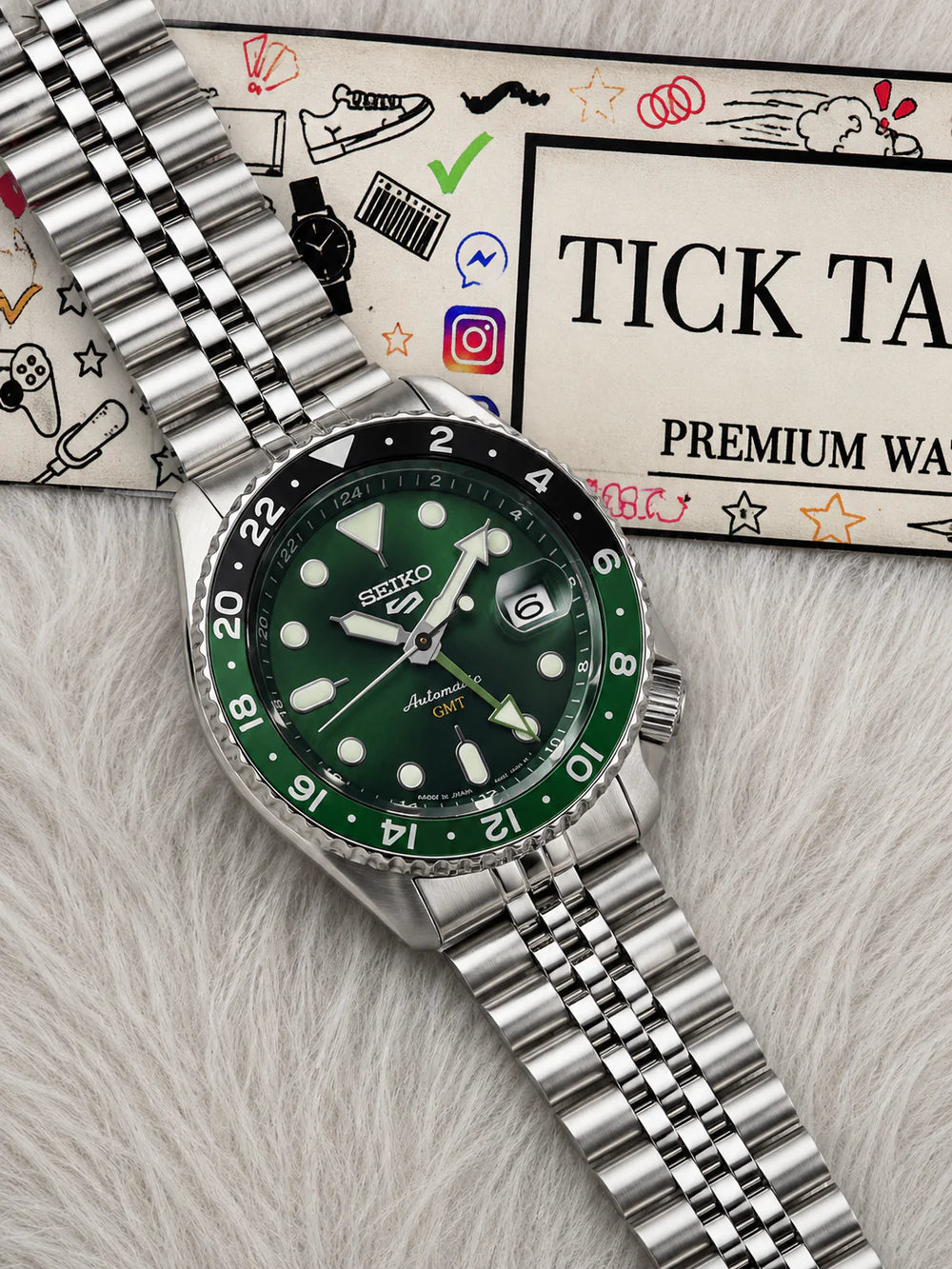 Seiko 5 Sports GMT Movement Like Back Open Quartz Machine Green Dail Date Working