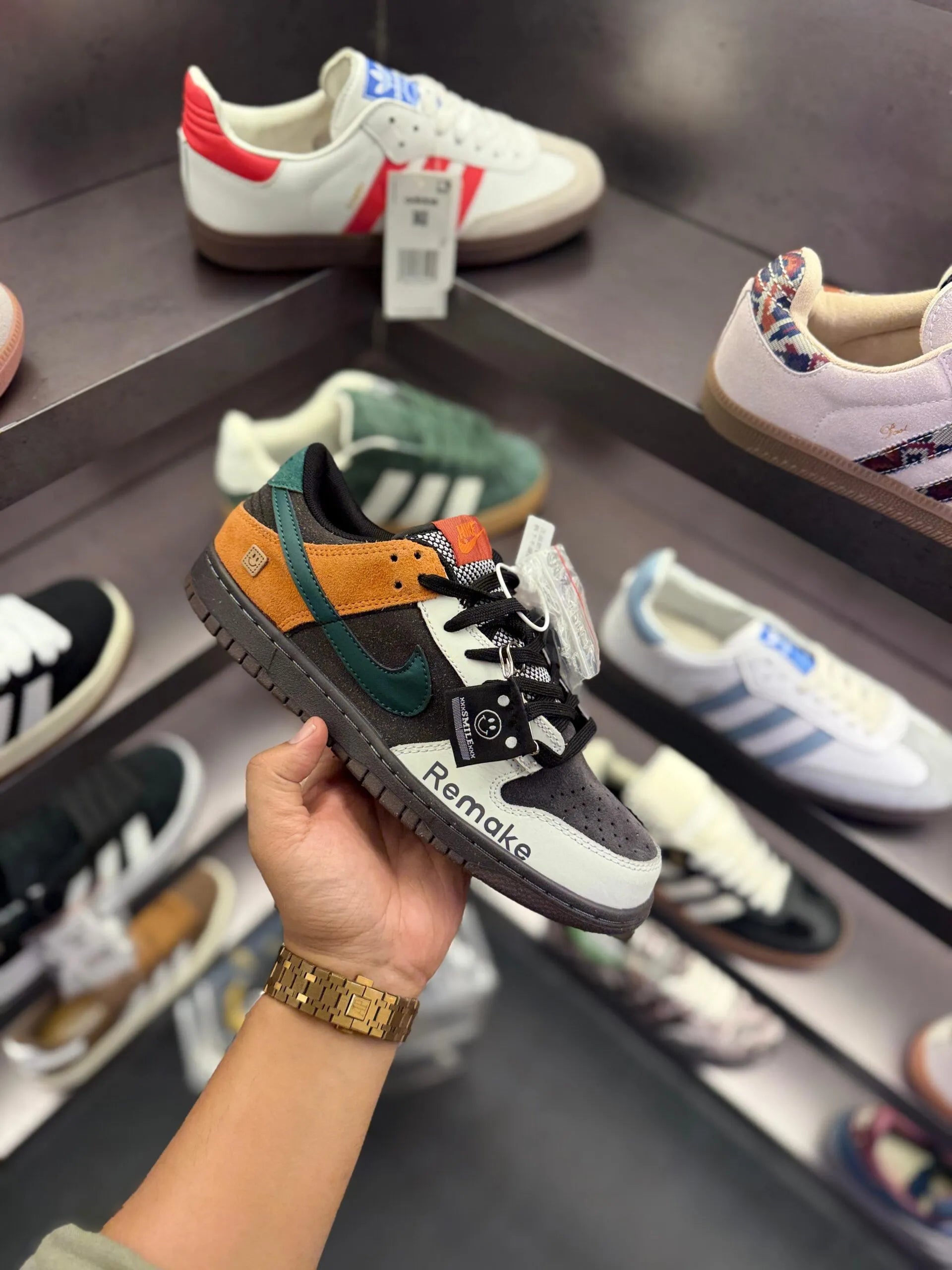 Nike Air Jordan 1 Remake Sneakers