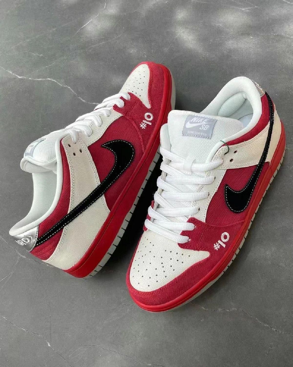 Nike SB Dunk Skateboard Low Roller Derby
