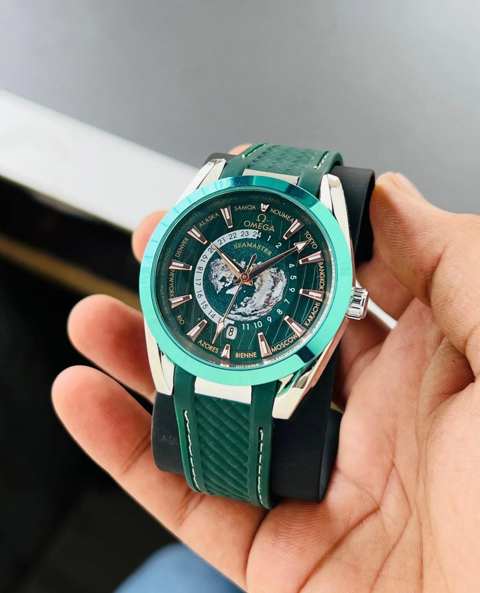 Omega Seamaster Aqua Terra 43mm
