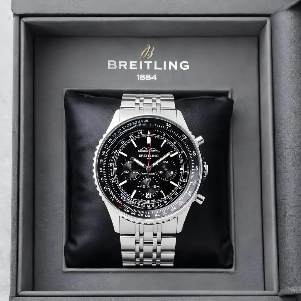 Breitling Navitimer Chronograph
