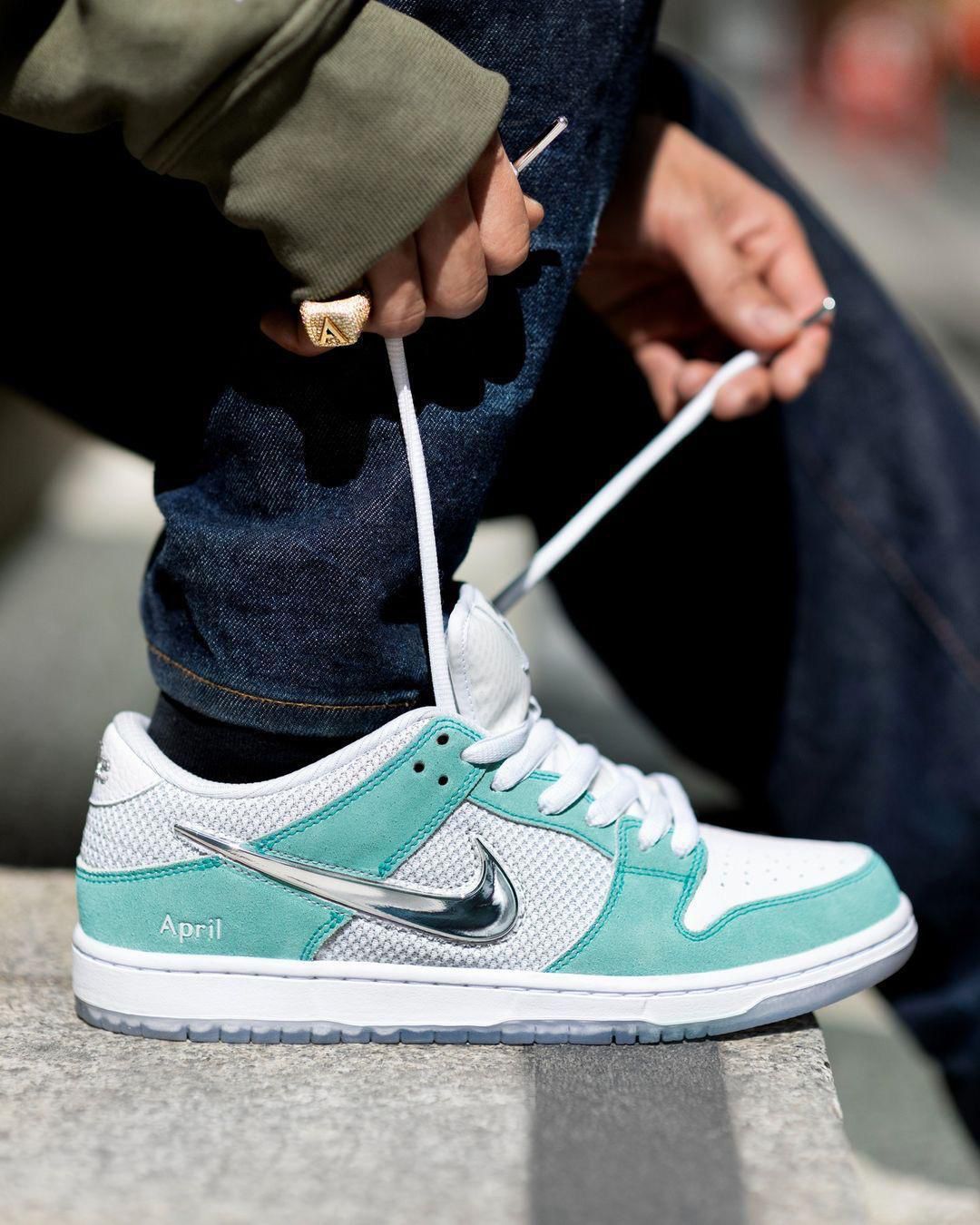Nike Air Jordan 1 Remake Sneakers