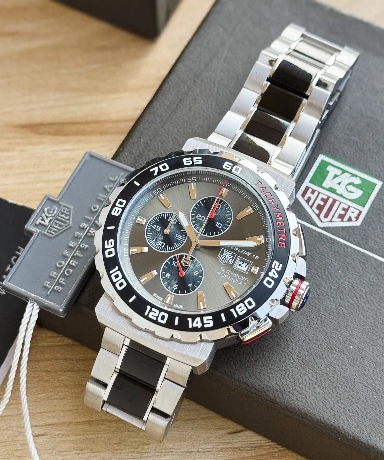 TAG Heuer Formula 1 Black Chronograph