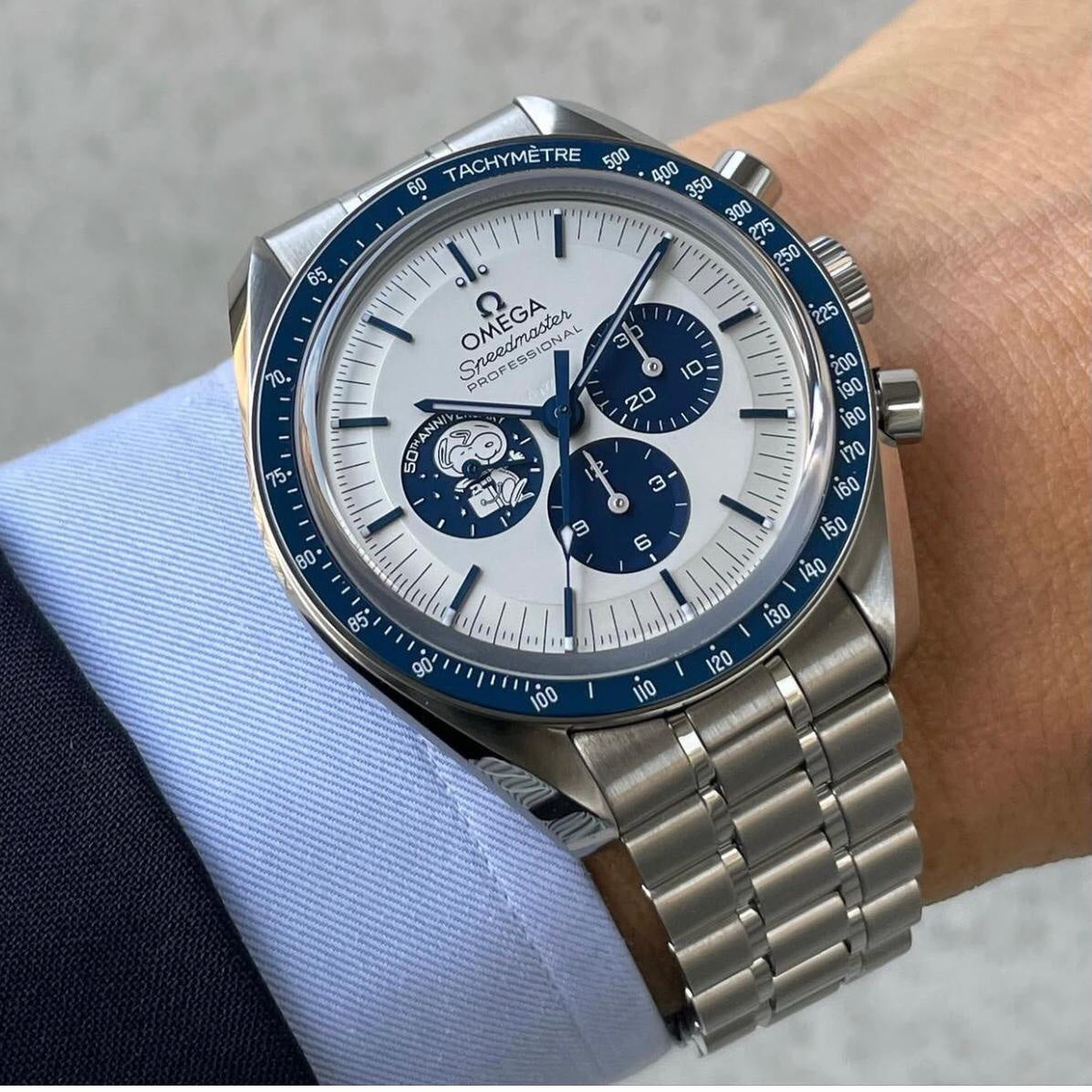 Omega Speedmaster Silver Snoopy Award 50 Anniversary Limited Swiss ETA Automatic Mens Watch