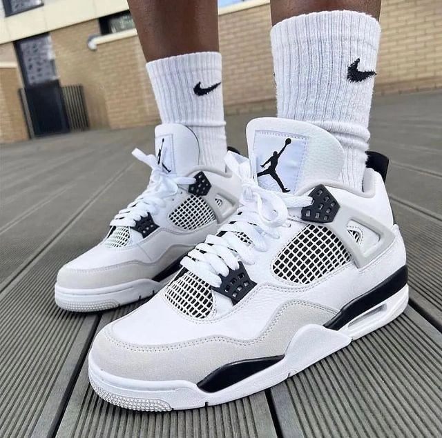 Air Jordan 4 Retro Black Army Sneakers